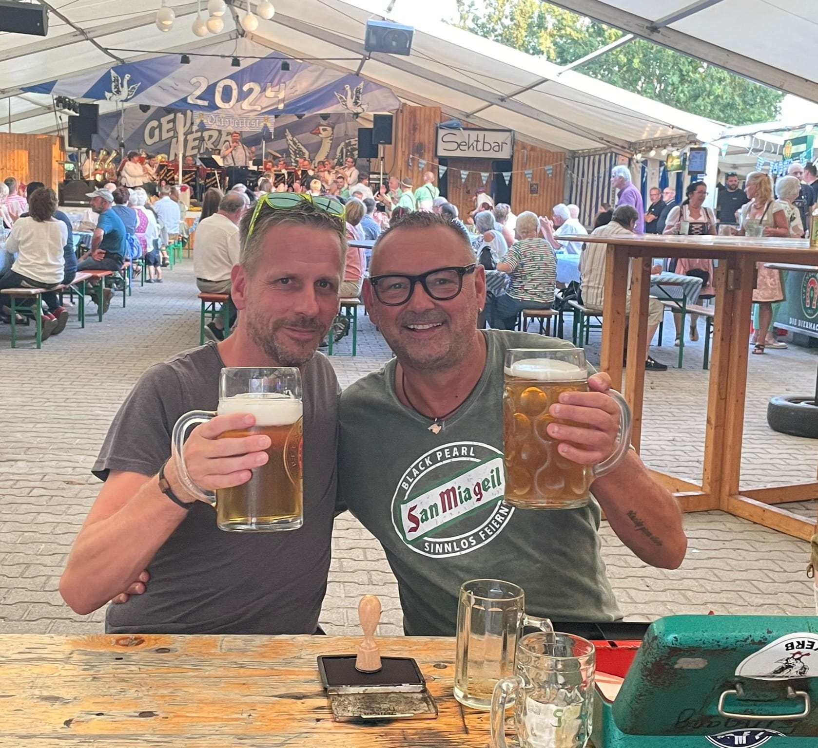 Eingangskasse Thorsten + Stefan<br>